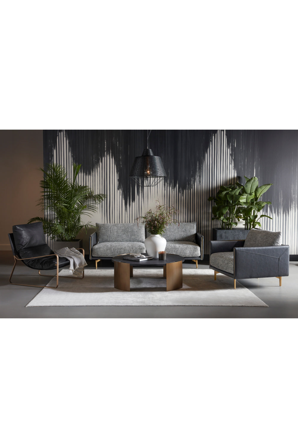 Round Concrete Indoor/Outdoor Coffee Table | Splendido Gallus | Oroa.com