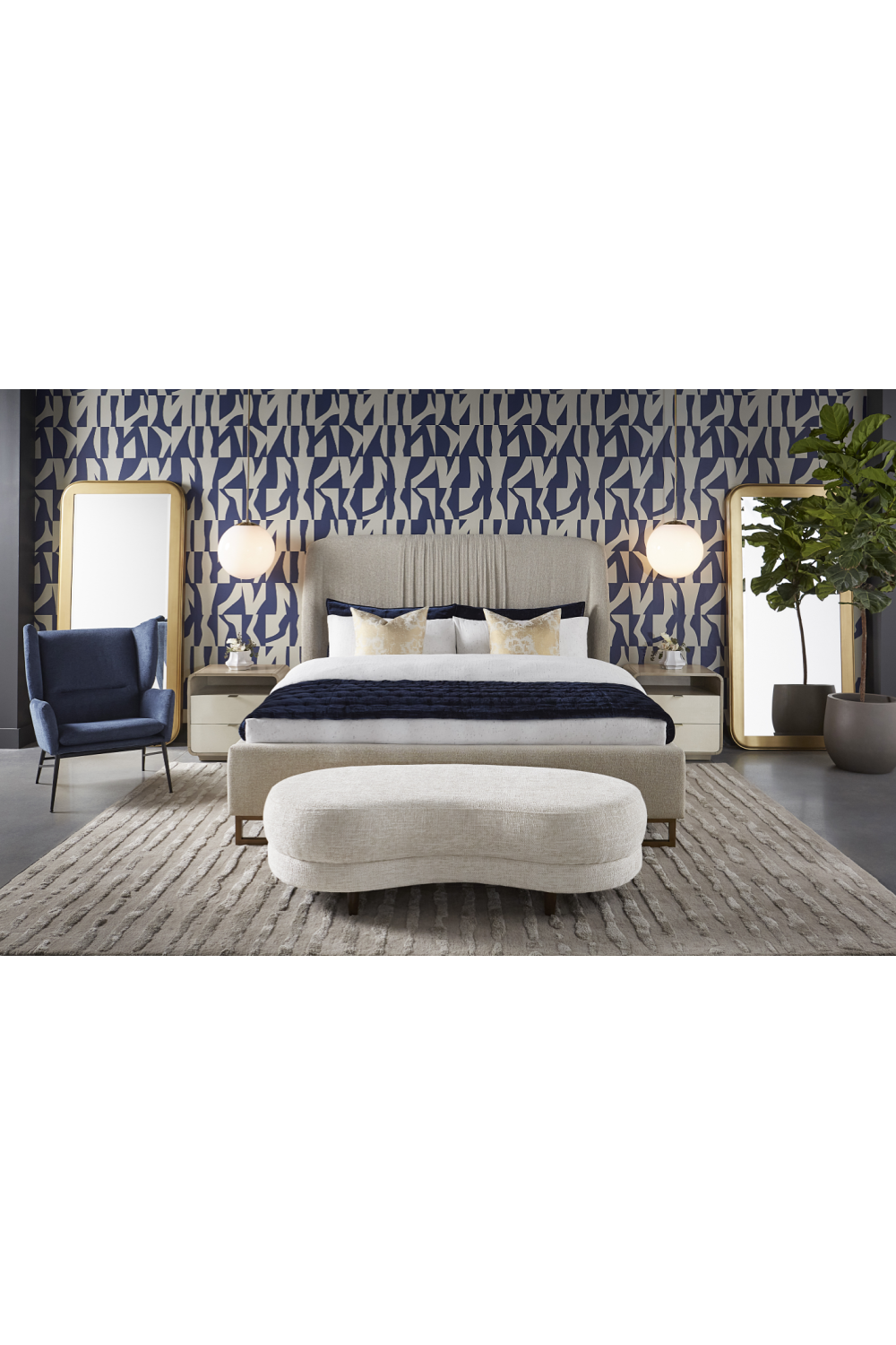 Blue Wingback Lounge Chair | Splendido Kasen | Oroa.com