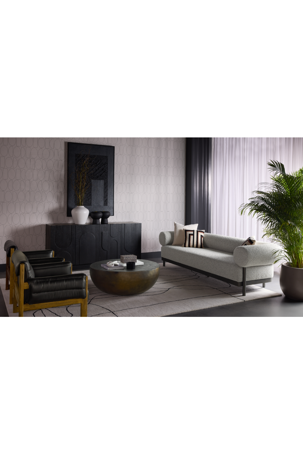 Tufted Black Leather Lounge Chair | Splendido Ferguson