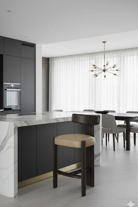 Oak T-Shaped Back Counter Stool | Splendido Horton | Oroa.com