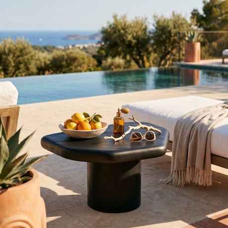 Black Concrete Indoor/Outdoor Coffee Table | Splendido Detti