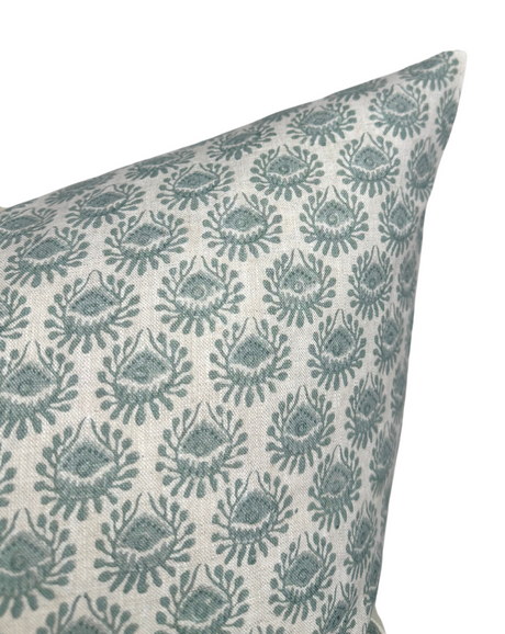 Lyon Woven Throw Pillow Cover | DEKOWE Walter G