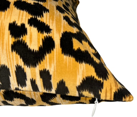 Luxury Leopard Velvet Pillow Cover | DEKOWE