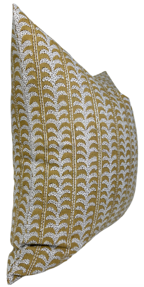 Saffron Decorative Throw Pillow Cover | DEKOWE Walter G