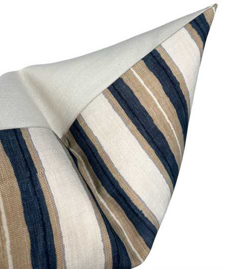 Shoreline Pebble Pillow Cover | DEKOWE Kelly Wearstler