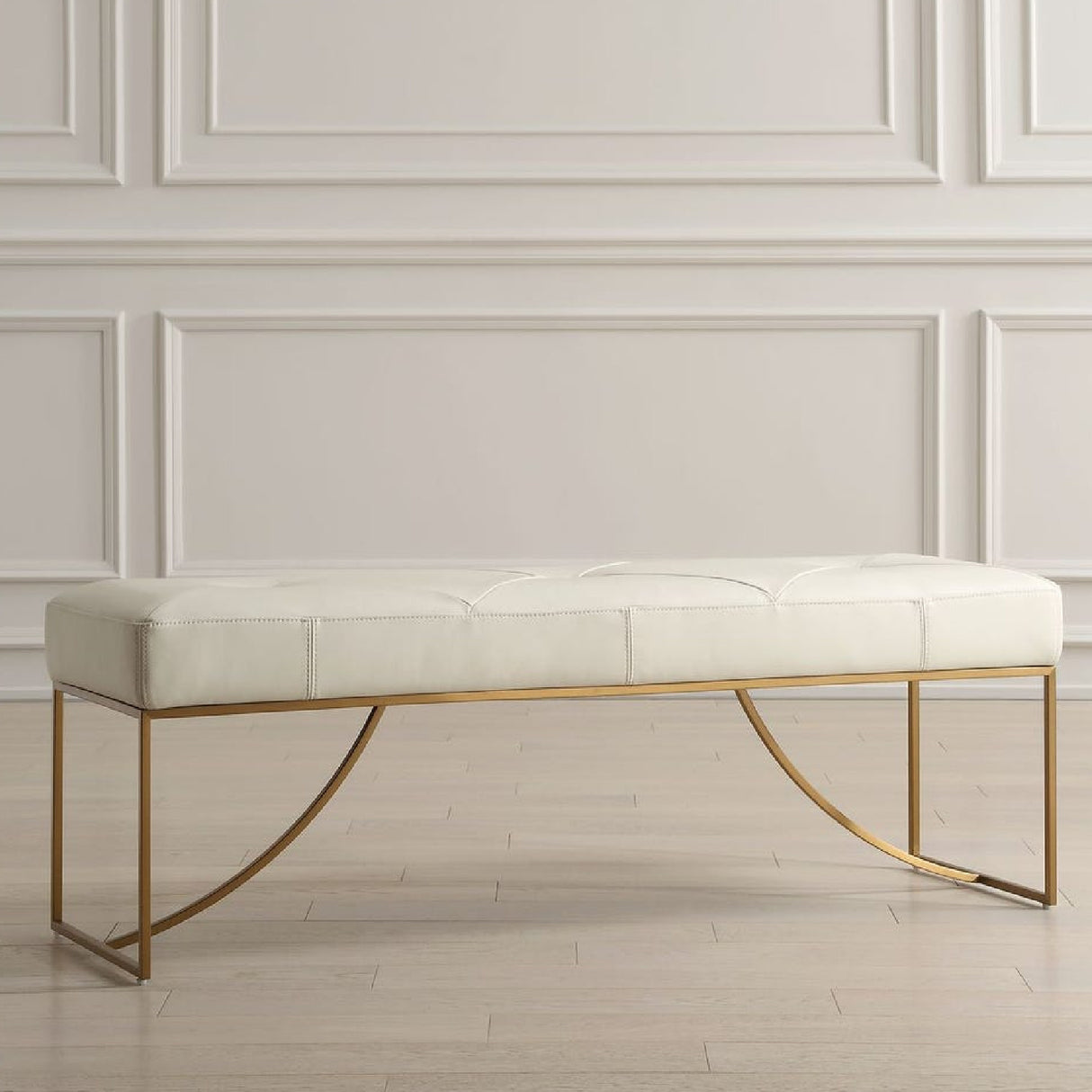   Tufted White Leather Bench | Oroa.com