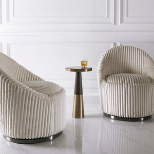   Black Glass Accent Table | Oroa.com