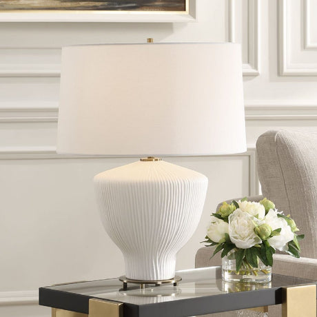   White Ribbed Ceramic Table Lamp | Oroa.com