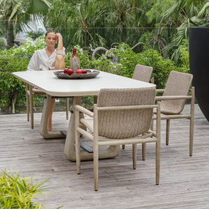   White Rectangular Indoor/Outdoor Dining Table | Oroa.com