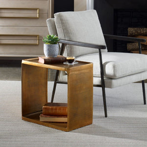   Round Glass Side Table | Oroa.com