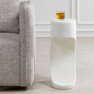   White Stone Indoor/Outdoor Accent Table | Oroa.com