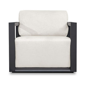   White Cushioned Outdoor Lounge Chair | Oroa.com
