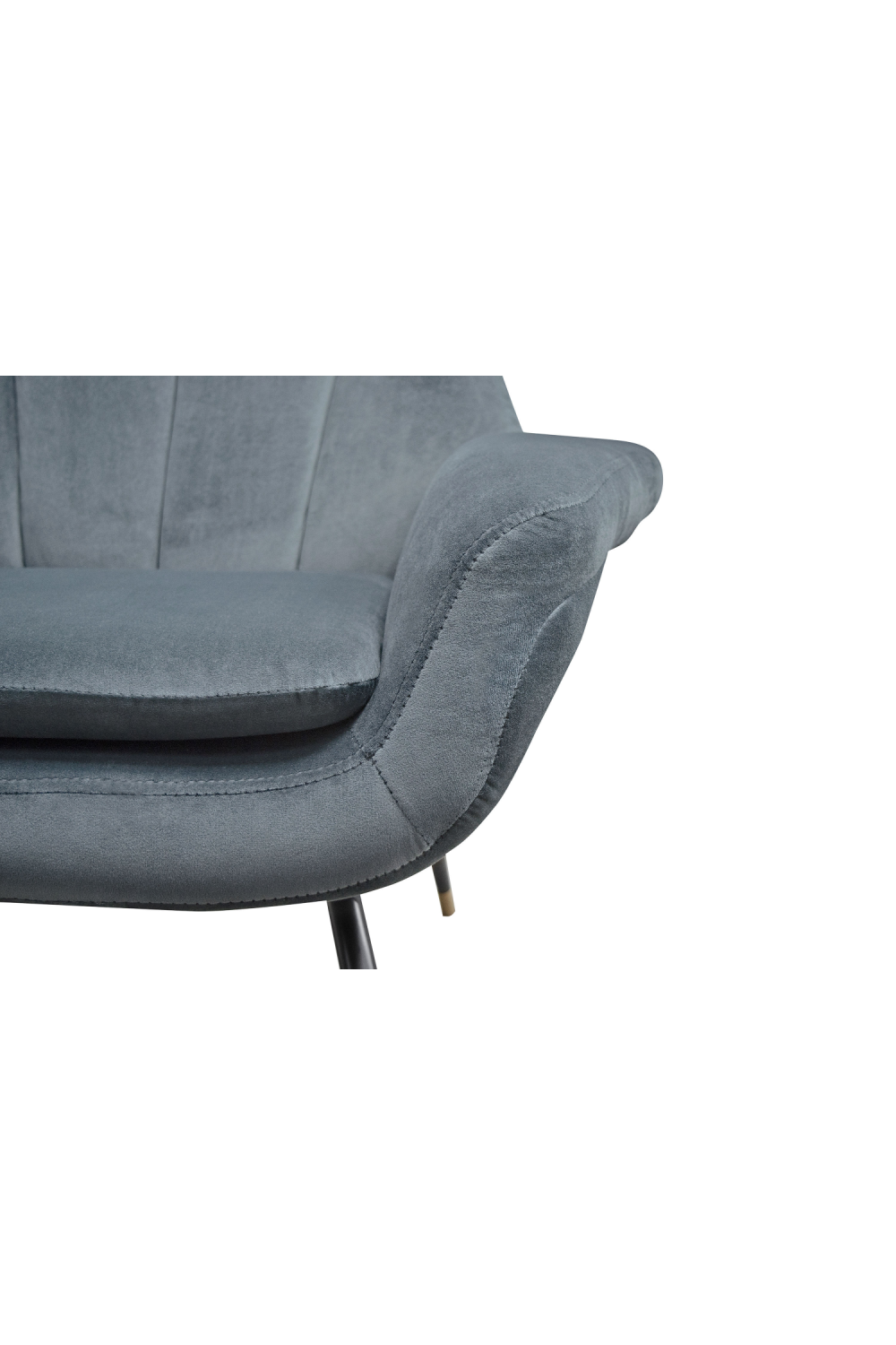 Velvet Channeled Lounge Chair | Versmissen Abbey | Oroa.com
