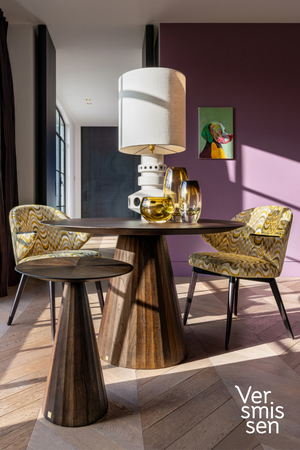 Mindi Pedestal Dining Table | Versmissen Congo | Oroa.com