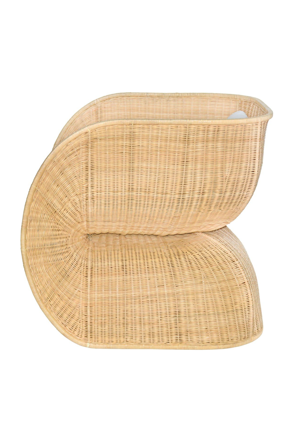 Rattan Curved Lounge Chair | Versmissen Fole | Oroa.com