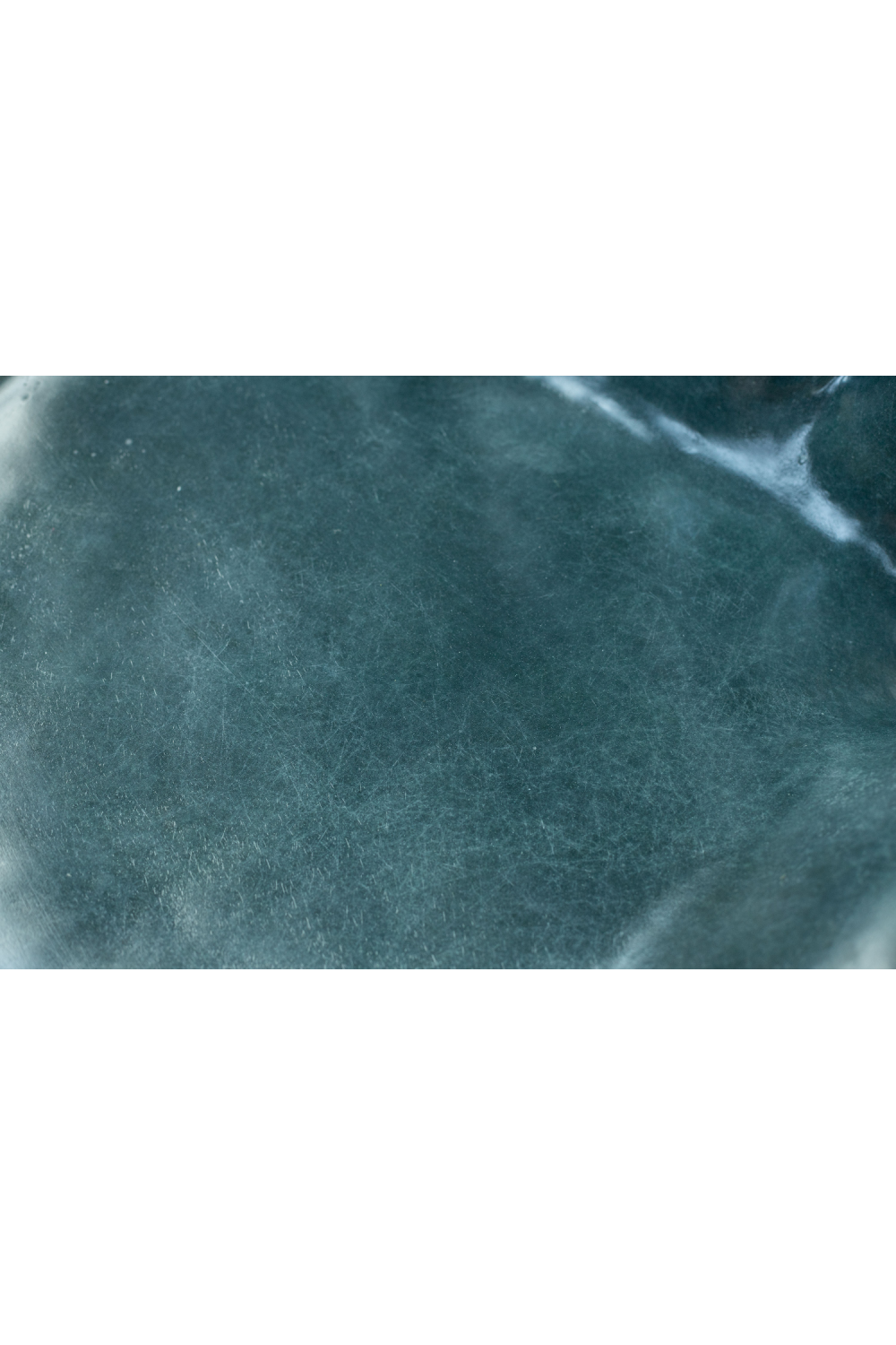 Sculptural Fiberglass Accent Chair | Versmissen Hand | Oroa.com