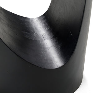 Black Wooden End Table | OROA Modern Tracy