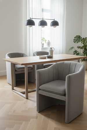 Velvet Curved Dining Chair | OROA Modern Danube | Oroa.com