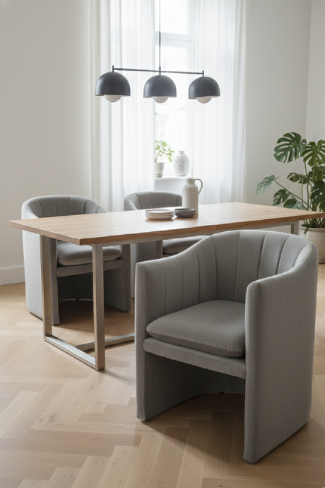 Velvet Curved Dining Chair | OROA Modern Danube | Oroa.com