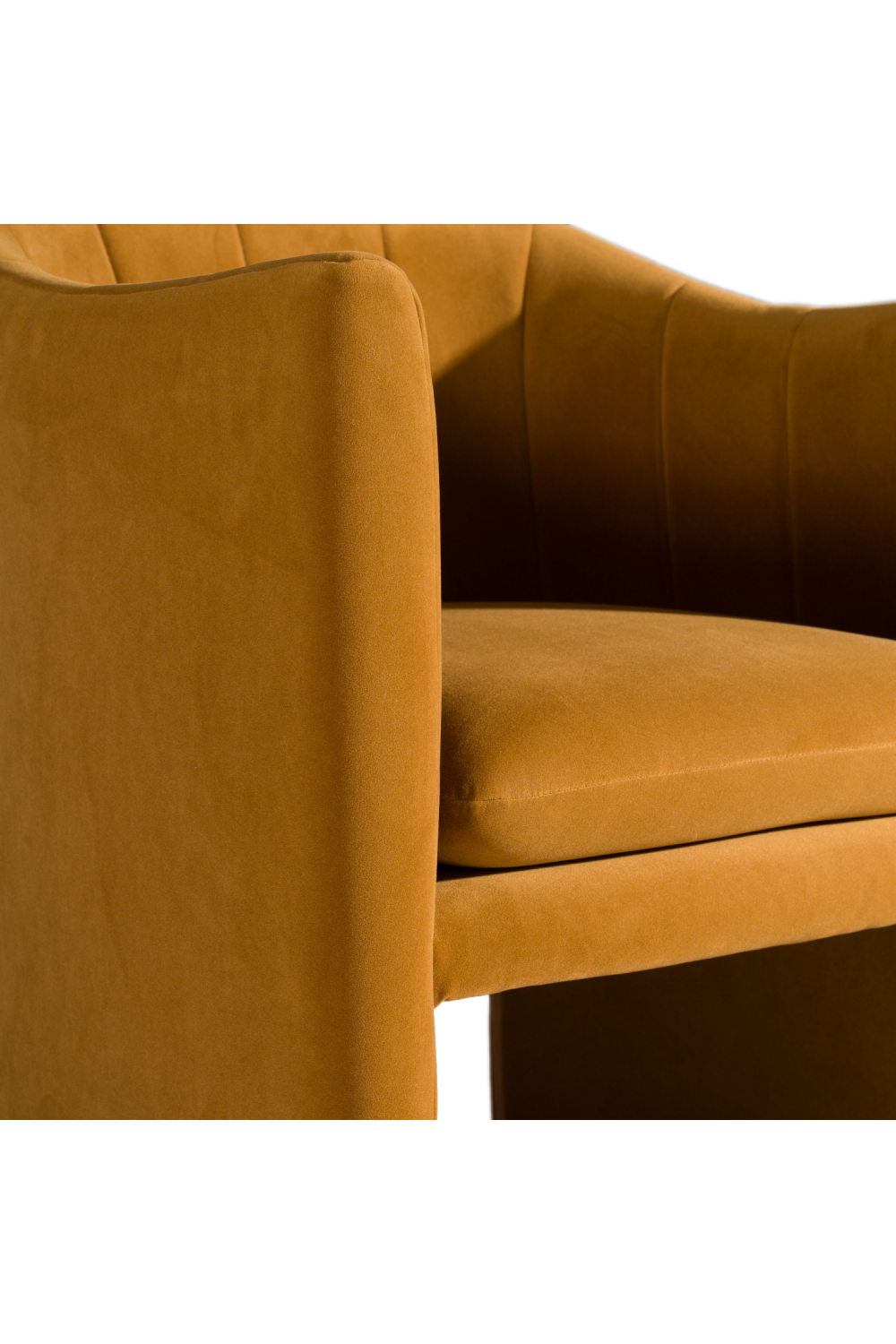 Velvet Curved Dining Chair | OROA Modern Danube | Oroa.com