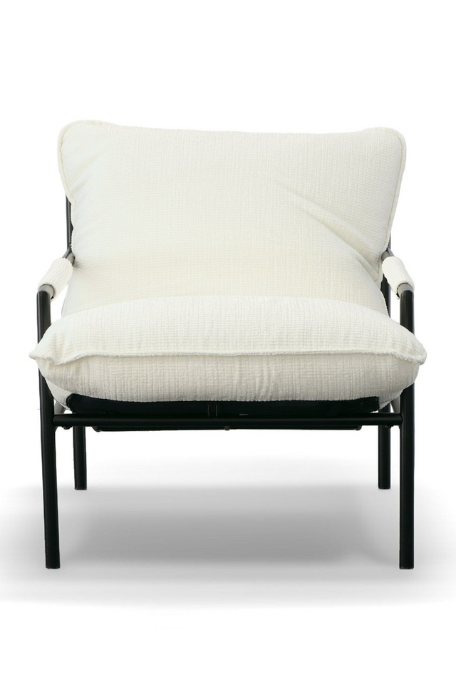 White Cushioned Dining Chair | OROA Modern Calumet | Oroa.com