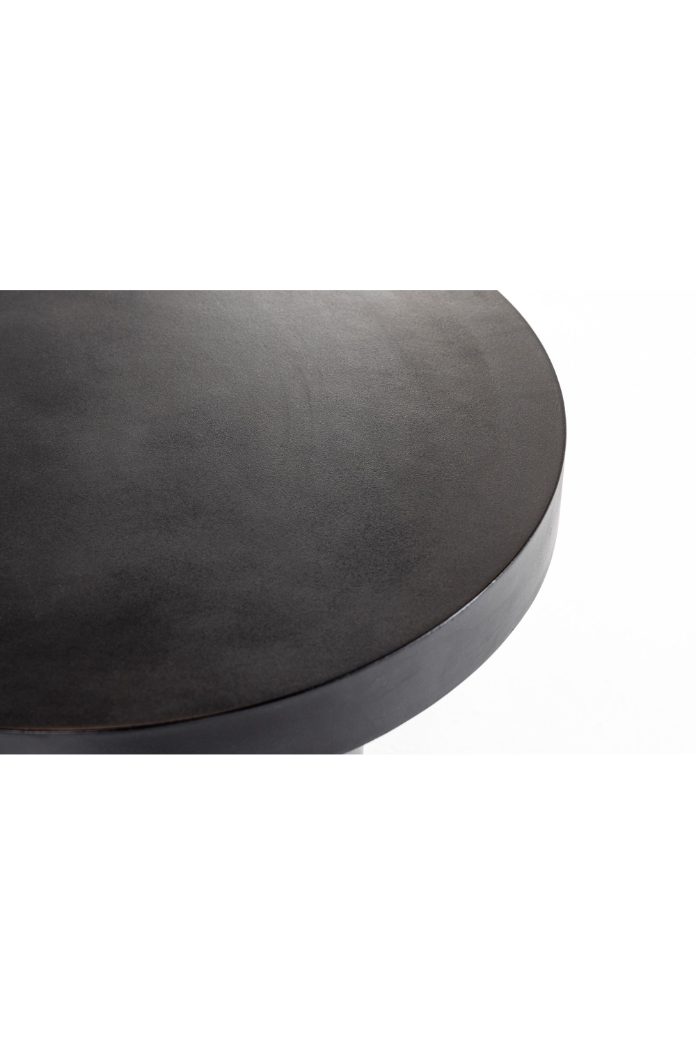 Concrete Round End Table | OROA Modern Bruni | Oroa.com
