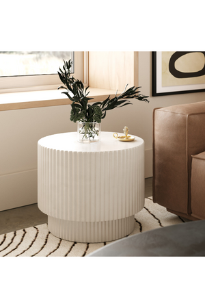 Concrete Round End Table | OROA Modern Gruver | Oroa.com