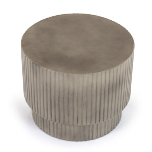   Concrete Round End Table | Oroa.com