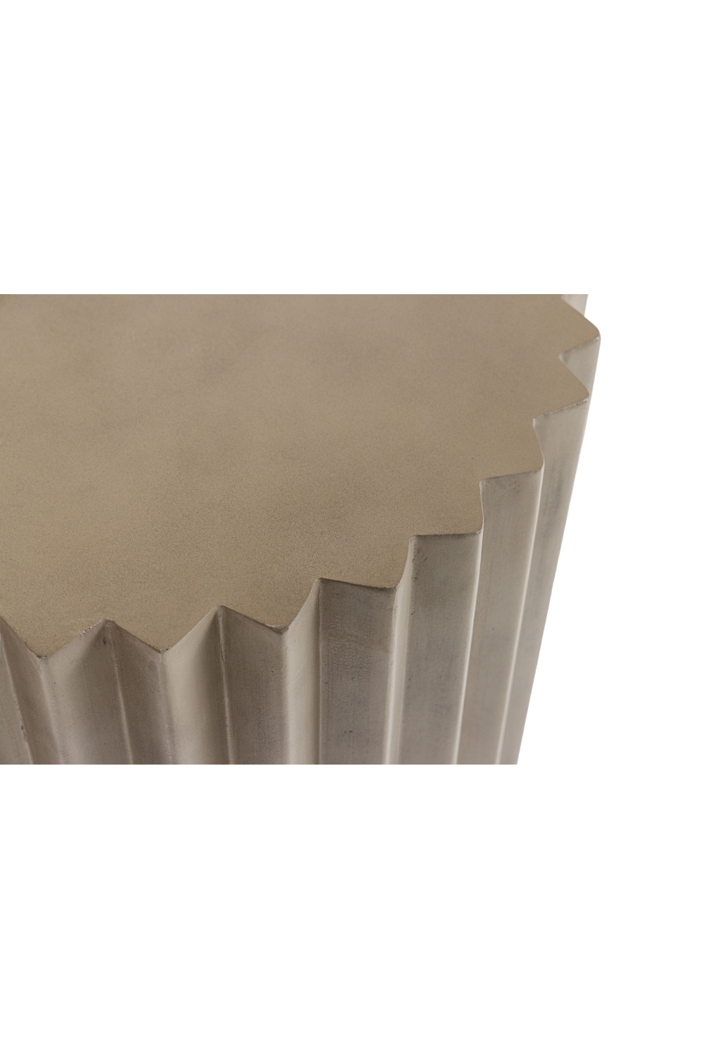 Ribbed Cylindrical End Table | OROA Modern Evadale | Oroa.com