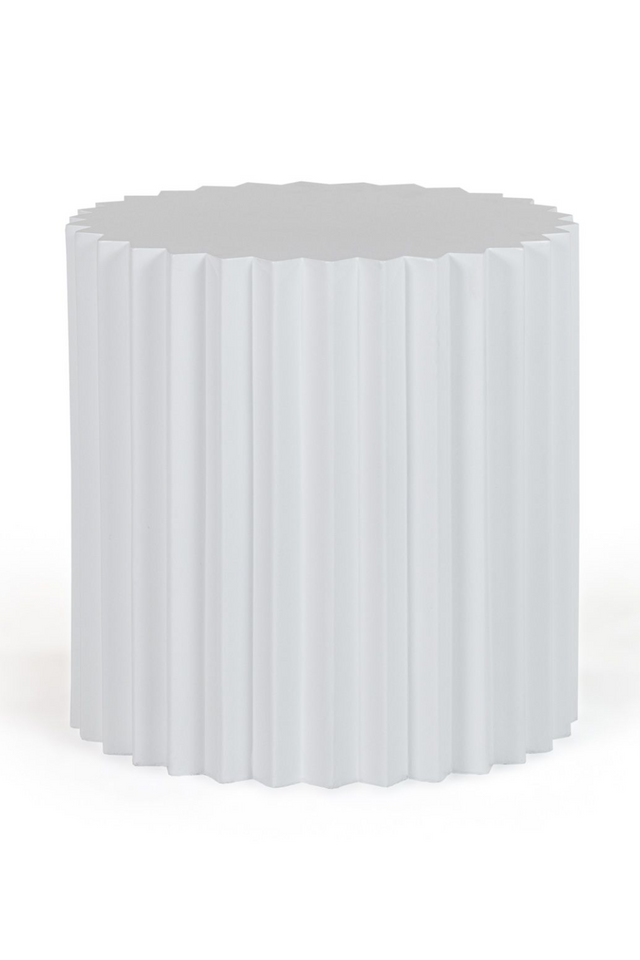Ribbed Cylindrical End Table | OROA Modern Evadale | Oroa.com