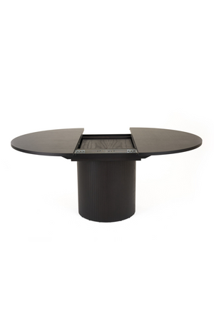 Round Oak Extendable Dining Table | OROA Modern Miami | Oroa.com