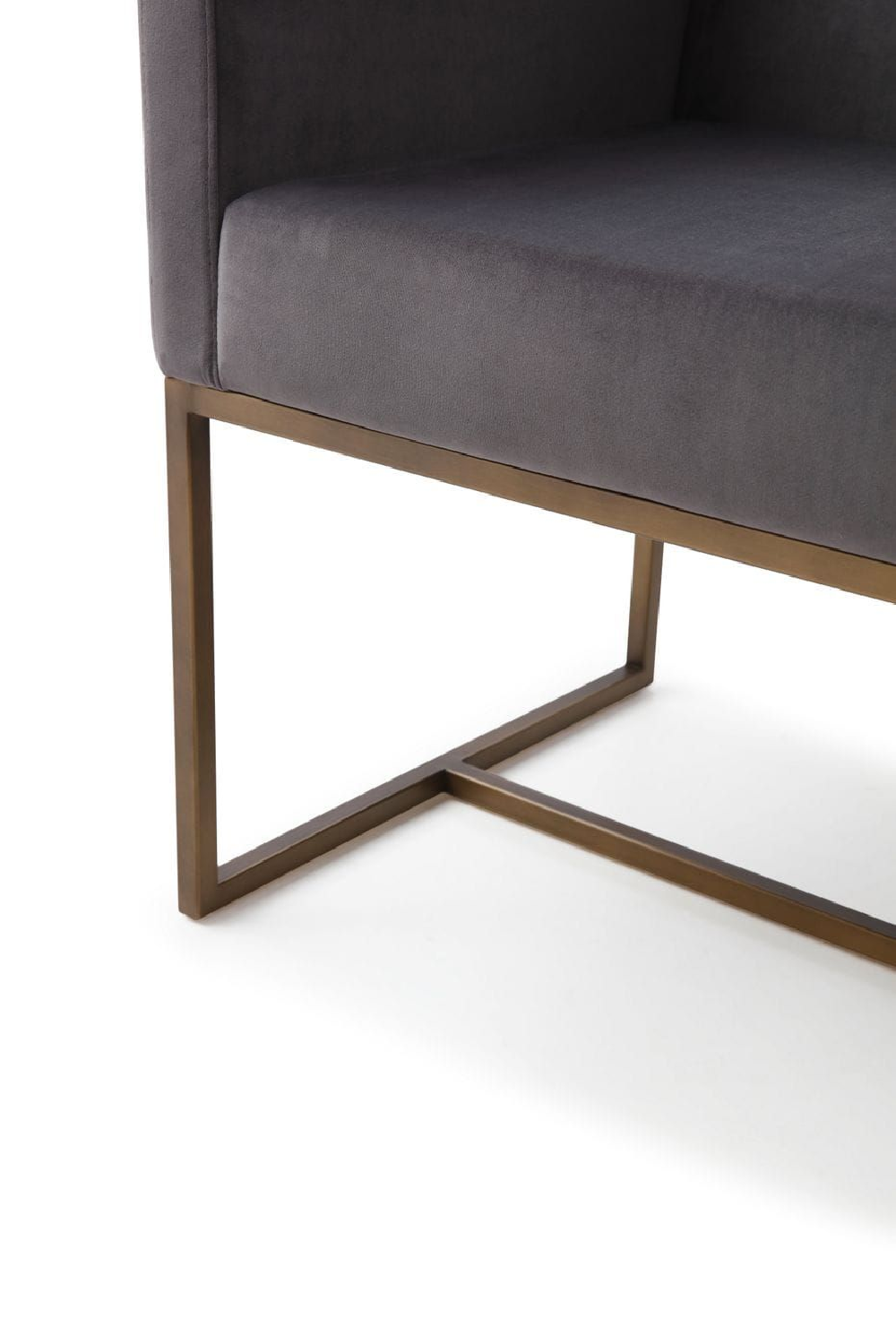 Square Tuxedo Arm Dining Chair | OROA Modern Marty | Oroa.com