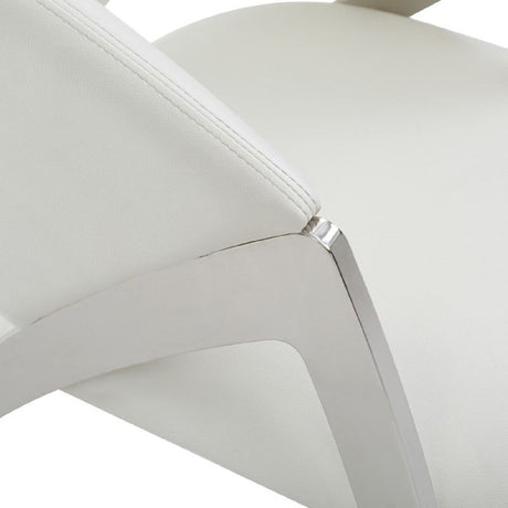 White Leatherette Accent Chair - OROA Modern Rabia - view 5