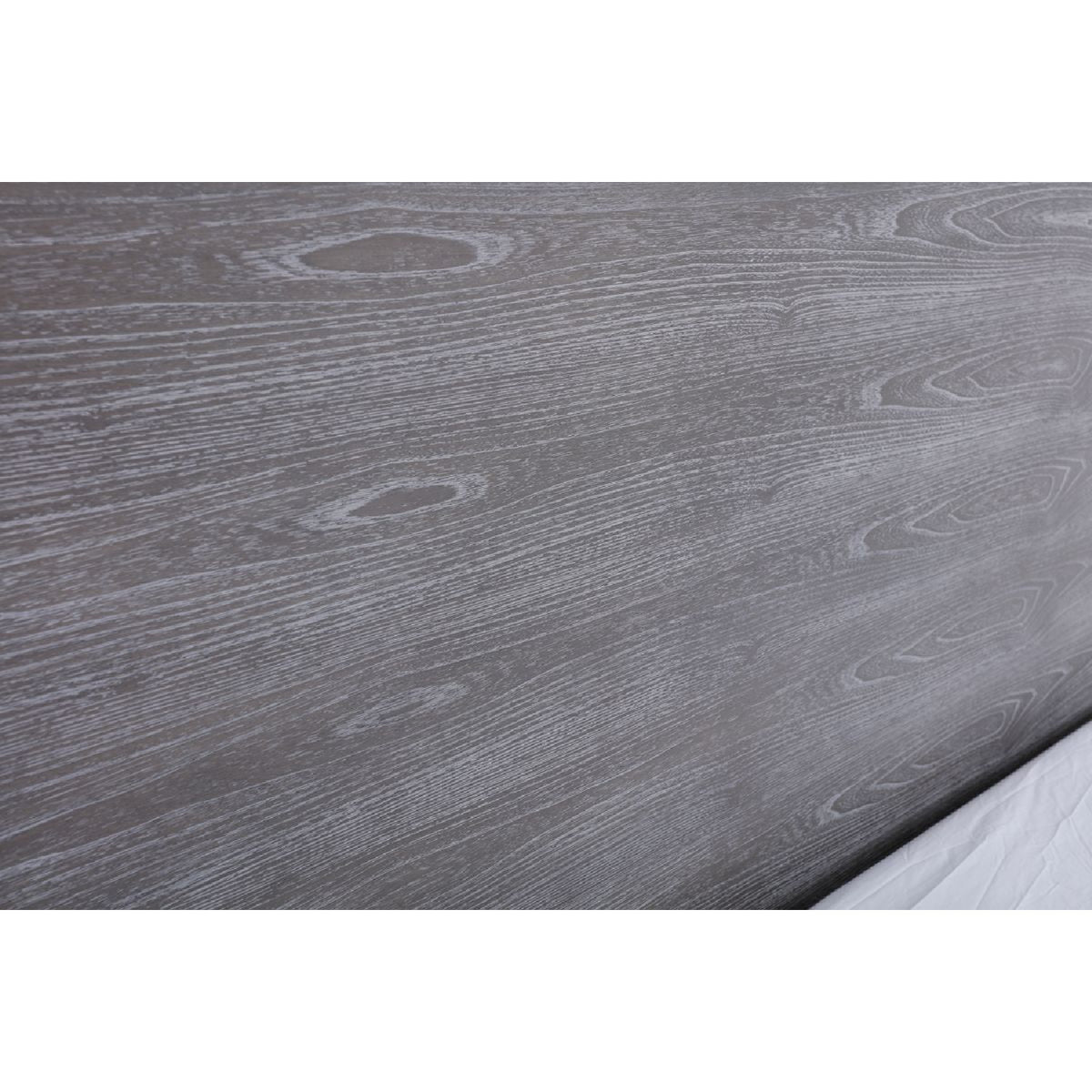 Gray Elm Bed | OROA Modern Charlene