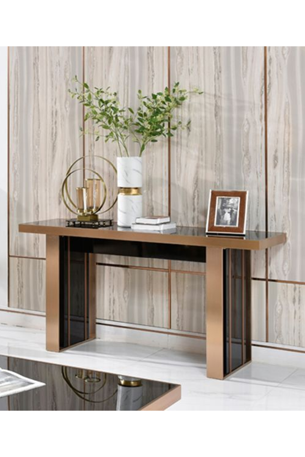 Black Glass Console Table | OROA Modern Cartier | Oroa.com