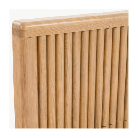 Fluted Oak Bed | OROA Modern Winters | Oroa.com