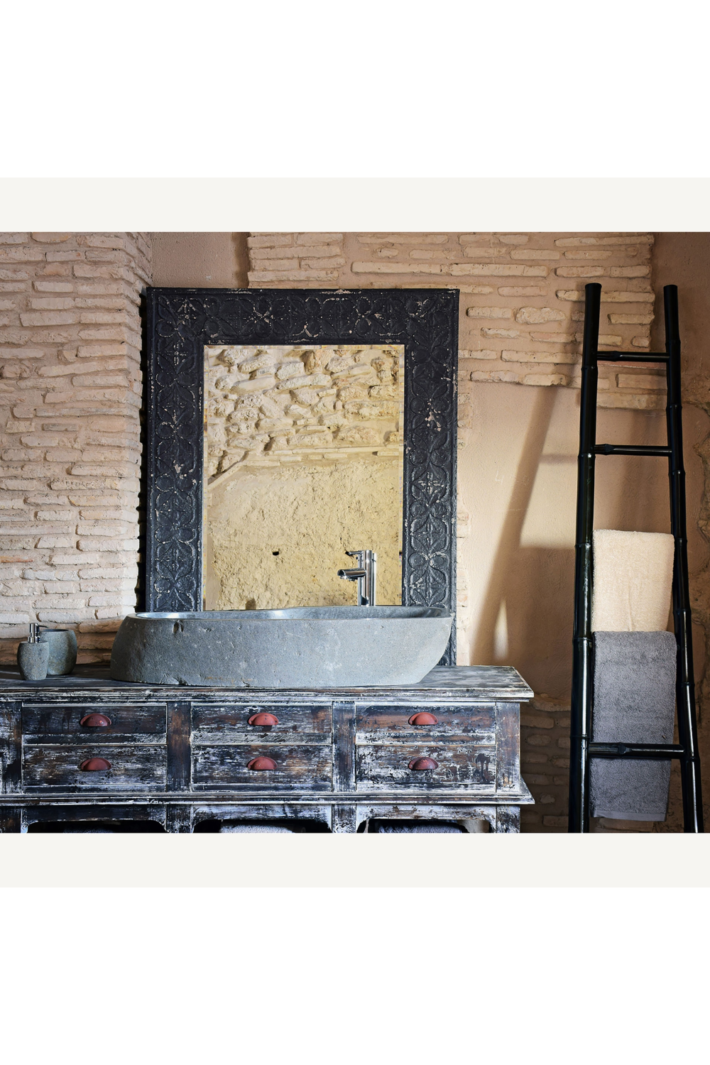 Gray Stone Bathroom Sink | Vical Home Aquarium | Oroatrade.com