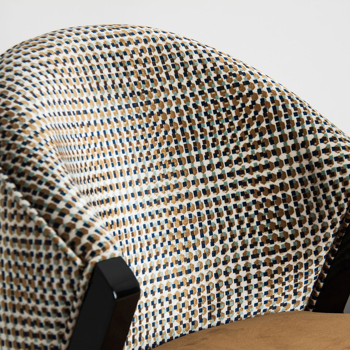 Ocher Velvet Dining Chair | OROA Aurelia - www.oroa.com