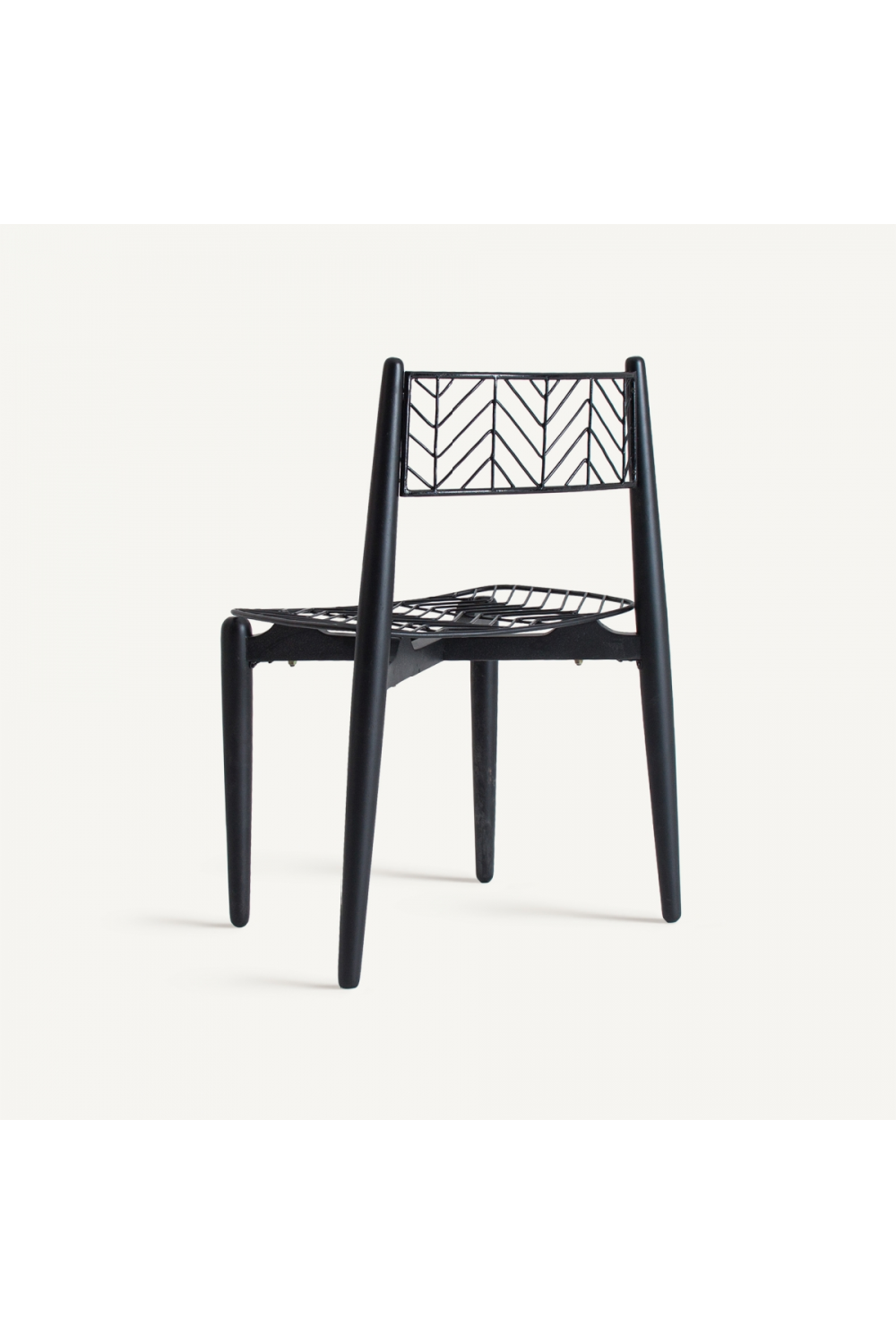 Black Metal Accent Chair | Vical Home Plisse | Oroatrade.com