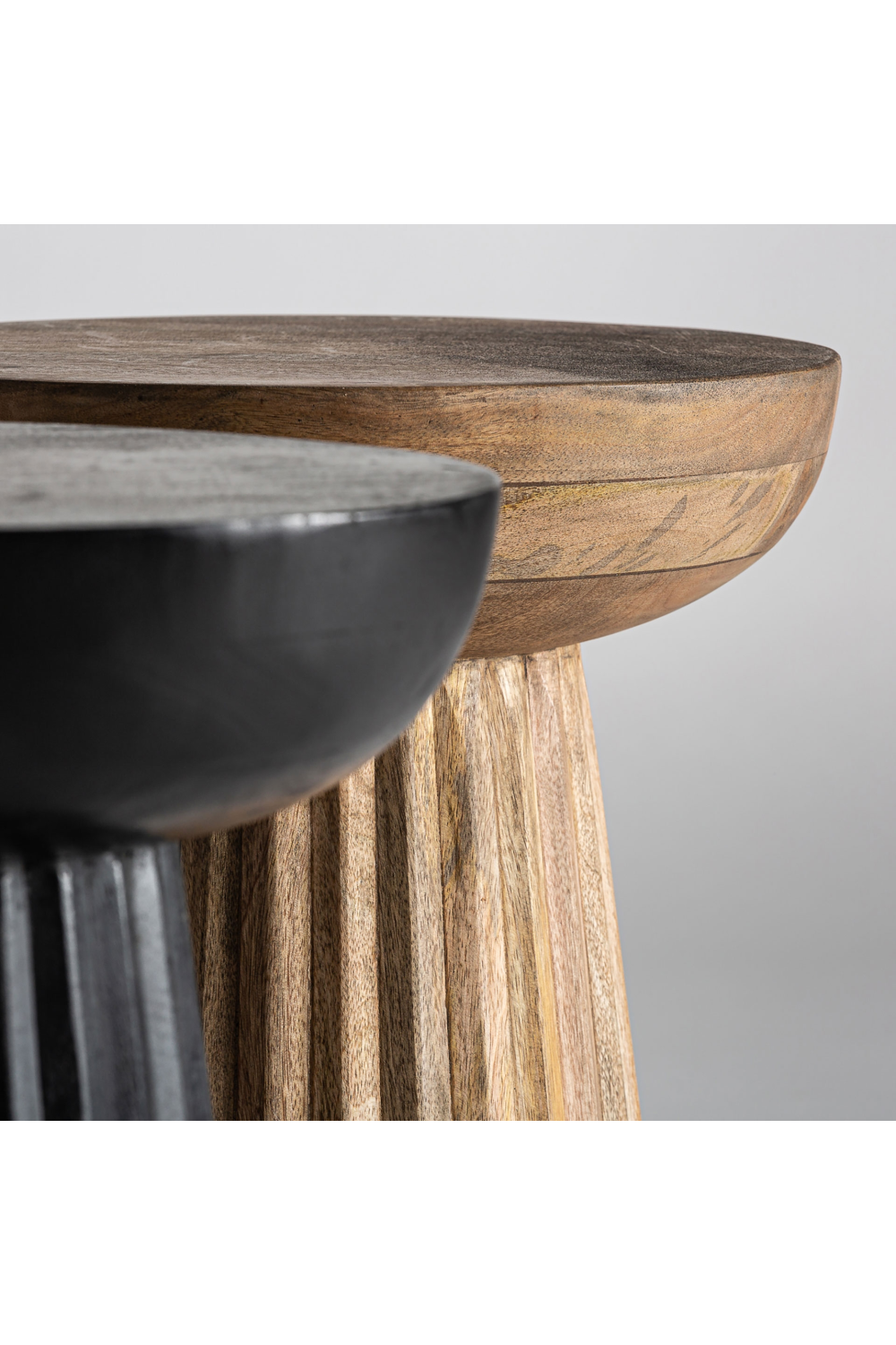 Mango Wood Pedestal Side Table | Vical Home Plisse | Oroa.com