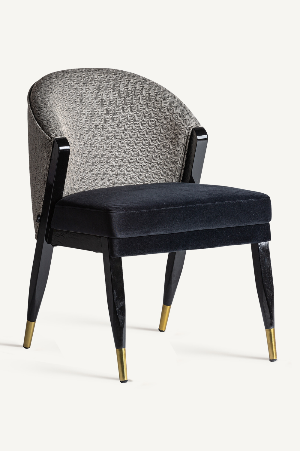 Black Velvet Accent Chair | Vical Home Trun | Oroatrade.com