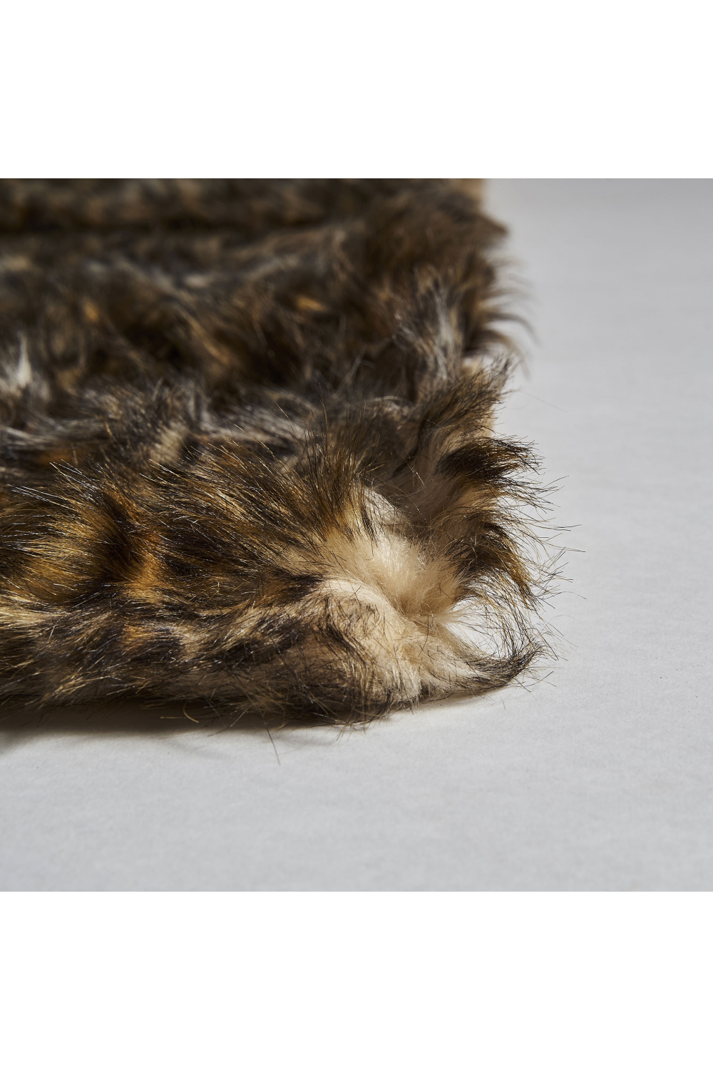 Brown Printed Furry Throw Blanket | Vical Home Leopard | Oroatrade.com