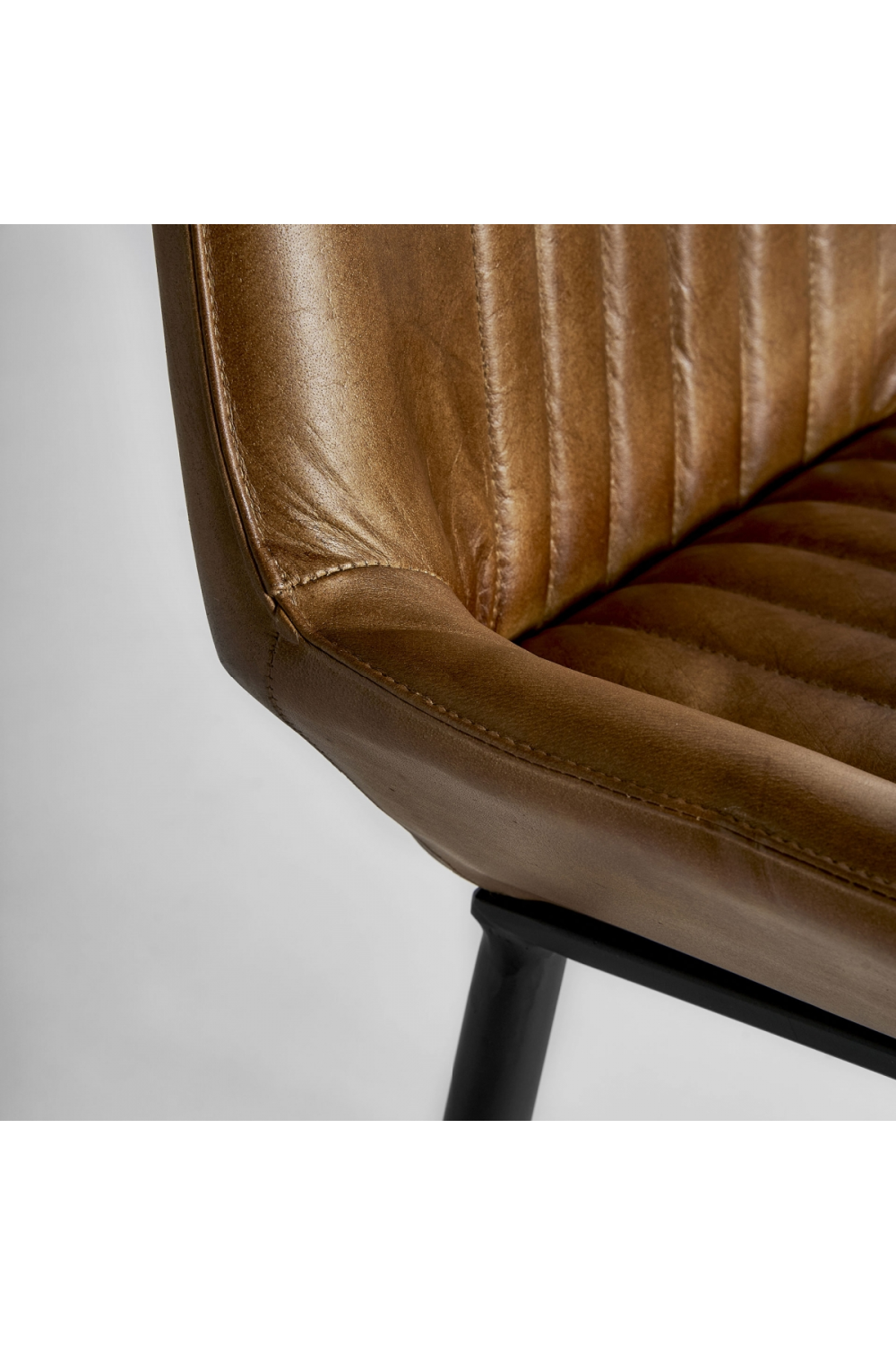 Camel Leather Accent Chair | Vical Home Morton | Oroatrade.com