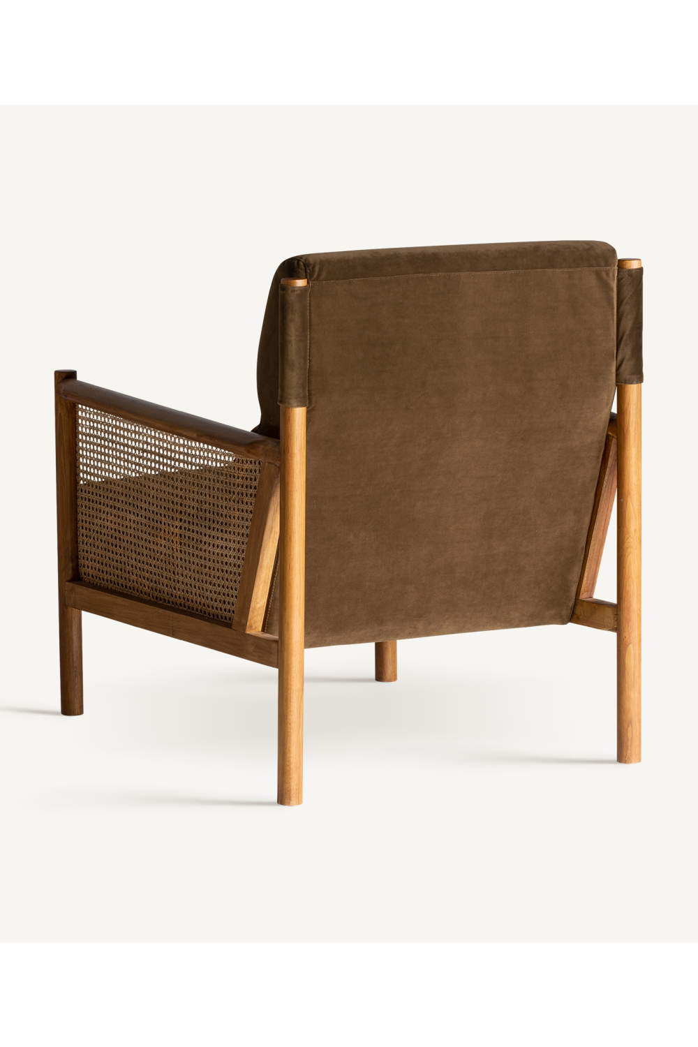 Brown Velvet Rattan Armchair | Vical Home Velburg | Oroatrade.com