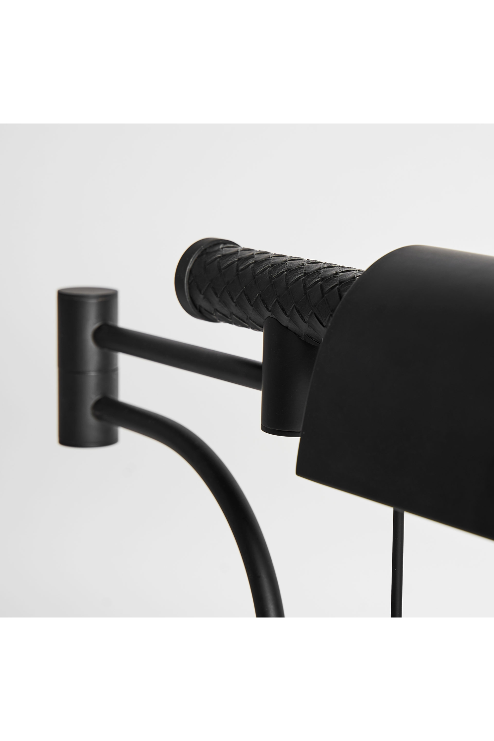 Black Iron Table Lamp | Vical Home Straw | Oroa.com