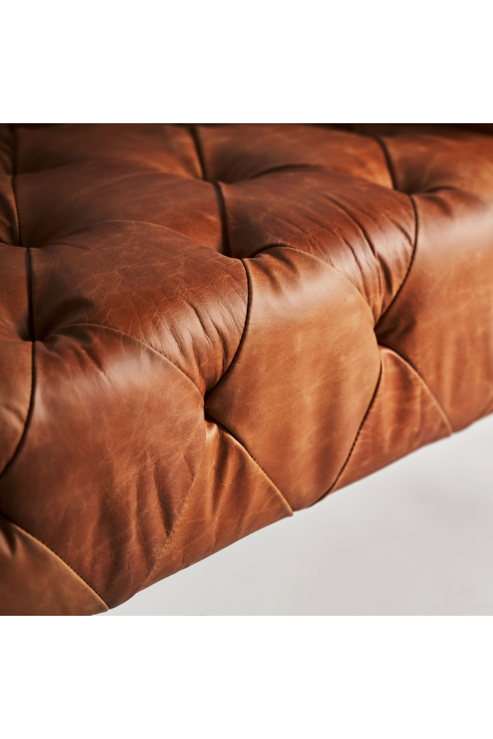 Tufted Brown Leather Armchair | Vical Home Glinsk | Oroatrade.com