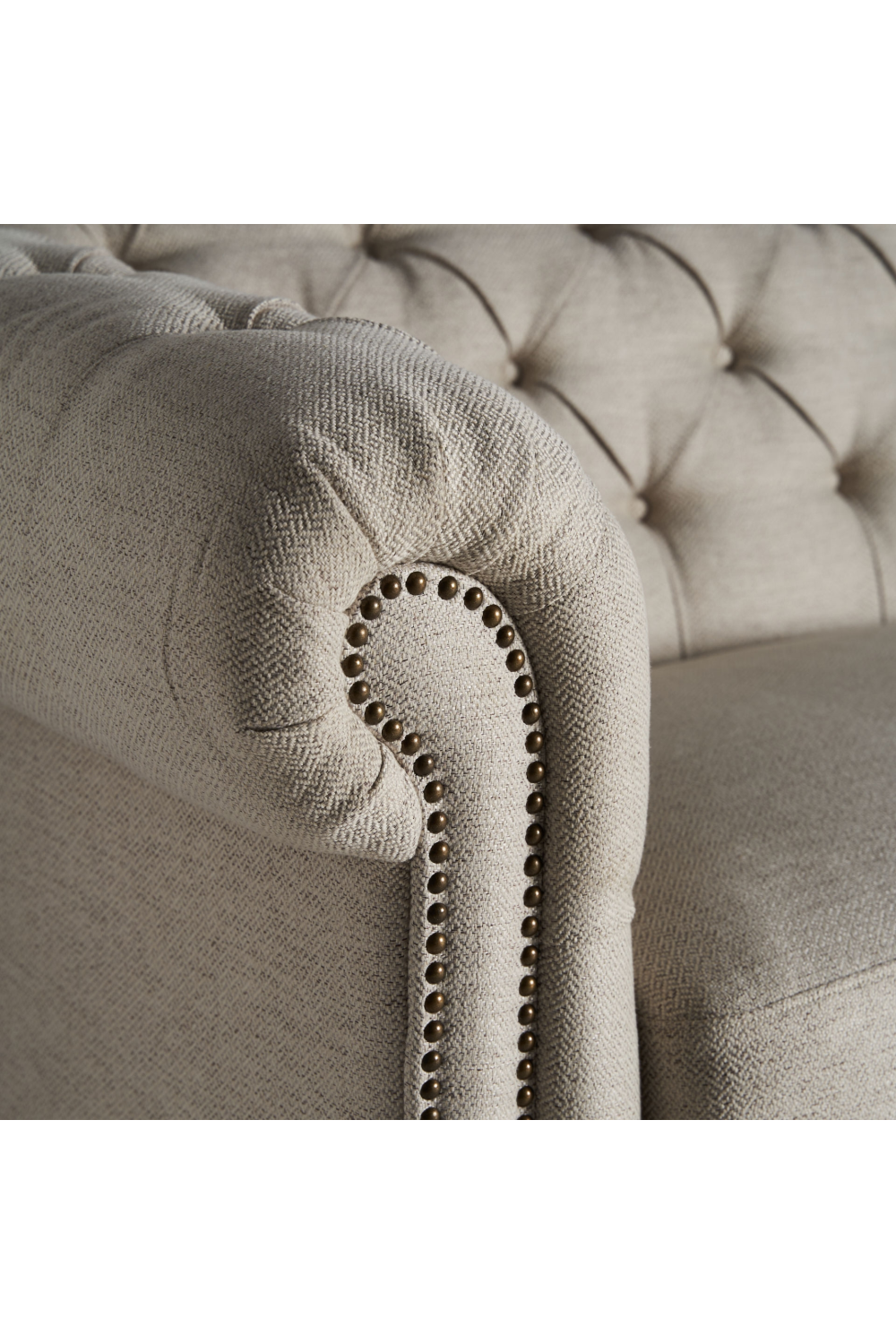 Gray Velvet Chesterfield Sofa | Vical Home Blamont | Oroa.com