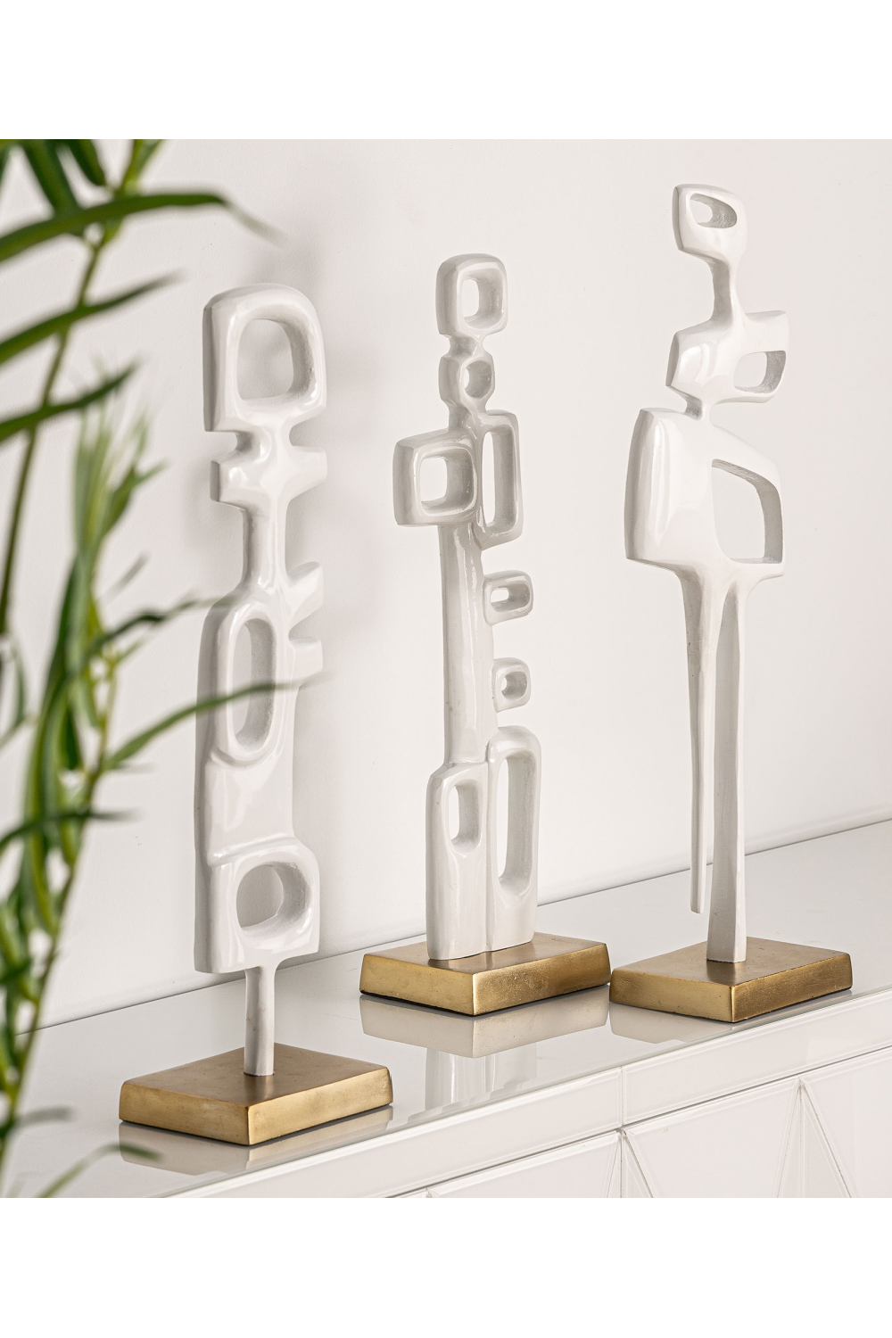 White Contemporary Decor Figure | Vical Home Hubble | Oroa.com