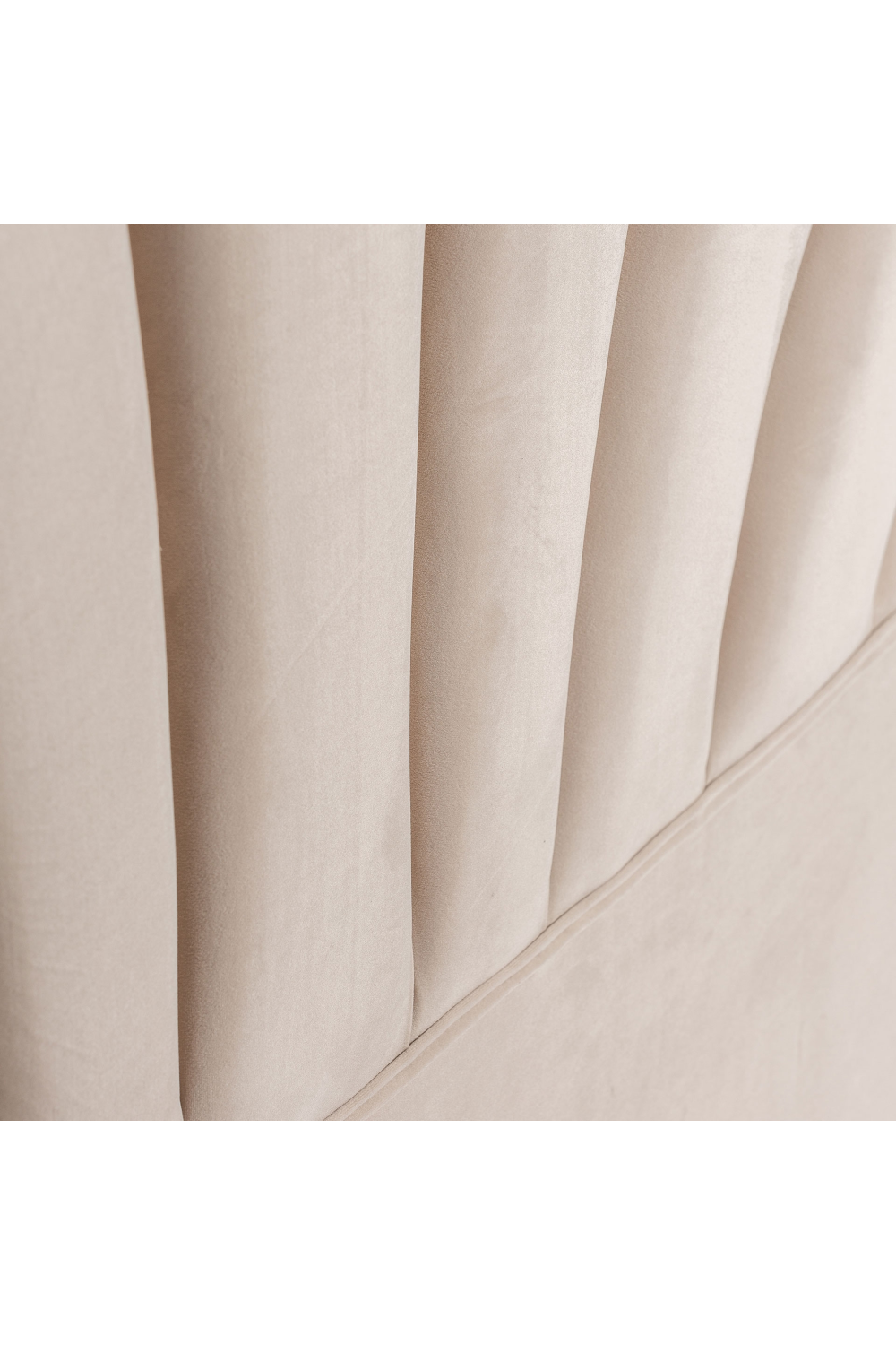 Velvet Scalloped Headboard | Vical Home Ossera | Oroa.com