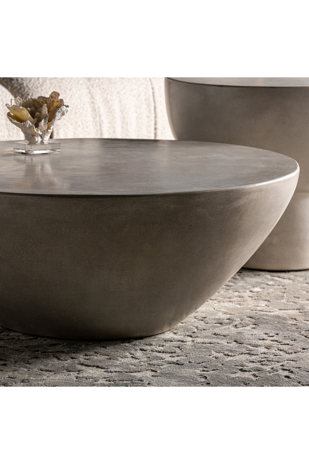 Gray Cement Bowl-Shaped Coffee Table | Vical Home Telfs | Oroa.com